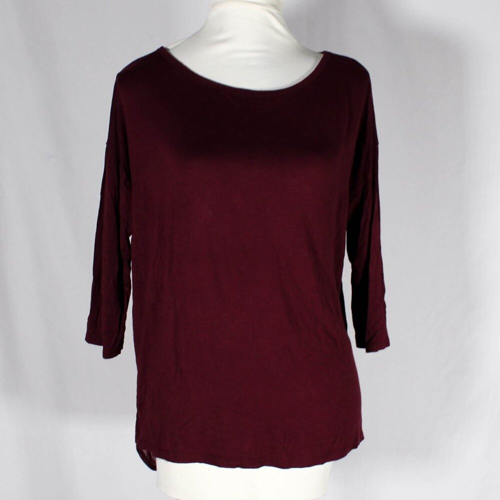 Cable & Gauge Burgundy Chiffon Back Blouse – Size Large